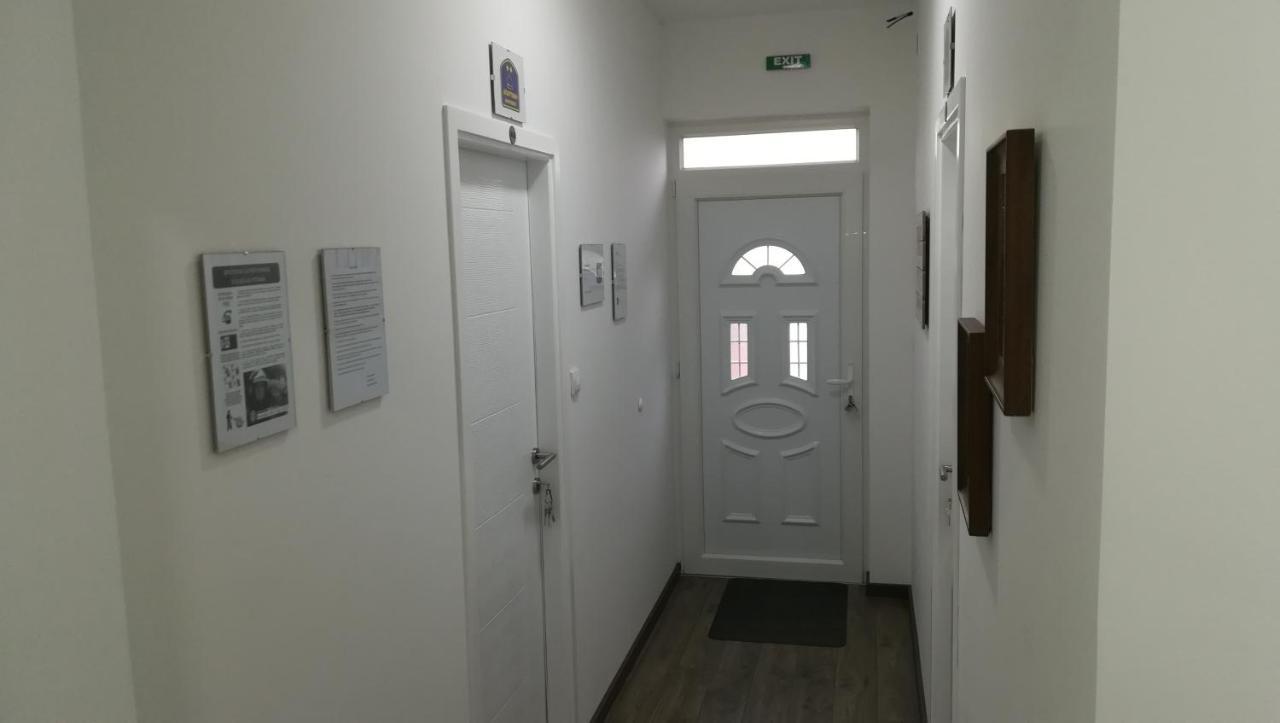 M4U Apartments Ni Extérieur photo